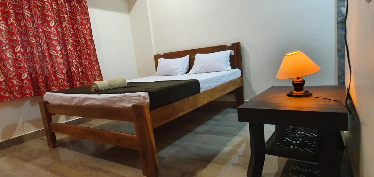 Serina House Малван Экстерьер фото